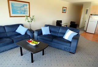 Crown Apartments Merimbula - Dalby Accommodation 2