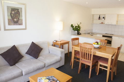 Salamanca Terraces - Dalby Accommodation 3