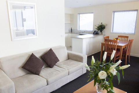 Salamanca Terraces - Dalby Accommodation 4