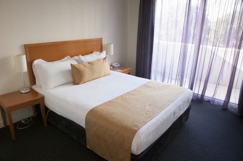 Salamanca Terraces - Dalby Accommodation 5