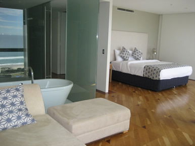 Aria Apartments Broadbeach - Dalby Accommodation 14