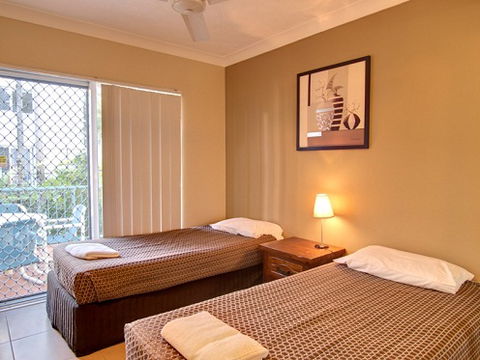 Grande Florida Beachside Resort - Dalby Accommodation 2