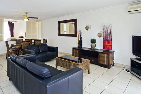 Villas De La Mer - Dalby Accommodation 4