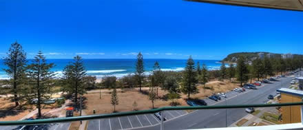 Wyuna Beachfront Apartments - Dalby Accommodation 4