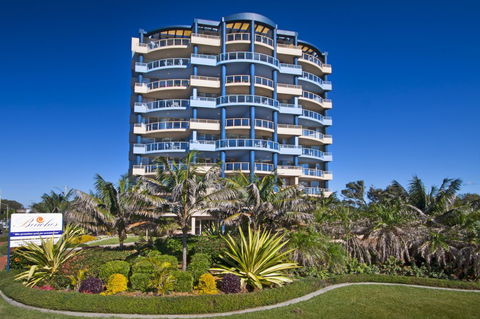 Beaches International - Dalby Accommodation 0
