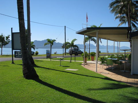 Cardwell Beachcomber Motel & Tourist Park - Dalby Accommodation 3