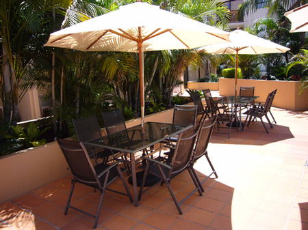 Chevron Palms - Dalby Accommodation 6