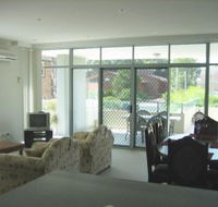 Jennys Court Apartments - Dalby Accommodation