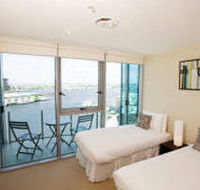 Docklands Apartments Grand Mercure - Dalby Accommodation