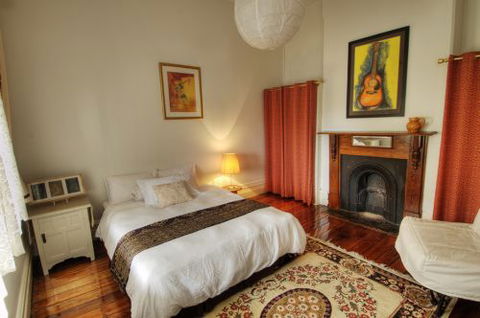 Hampton House Fremantle - Dalby Accommodation 0