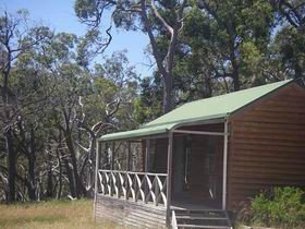 Cave Park Cabins - Dalby Accommodation 0