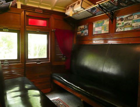 Mt Nebo Railway Carriage & Chalet - Dalby Accommodation 0