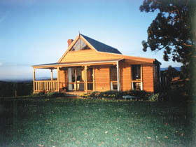 Alkira Cottages - Dalby Accommodation 0
