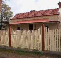 Getaway Cottage - Dalby Accommodation