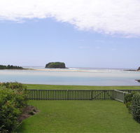 Waterfront Villa - Dalby Accommodation