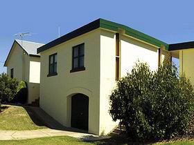Beachport Holiday Units - Dalby Accommodation 0