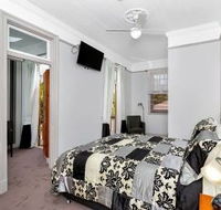 Cumquat House - Dalby Accommodation