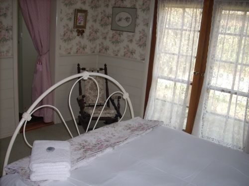 Whitelaw VIC Dalby Accommodation