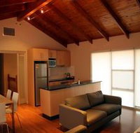 Ethelton Serviced Apartments - Dalby Accommodation