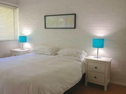 Staywest Apartments - Dalby Accommodation 4