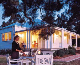 Lillians On Lovedale - Dalby Accommodation 0