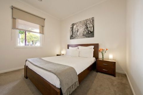 Port Melbourn Cottage - Stay Innercity - Dalby Accommodation 4