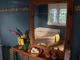 Currawong Cottage - Dalby Accommodation 0