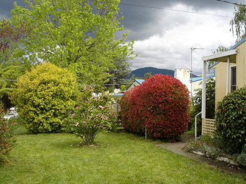 Nanna Toogood's At Eildon - Dalby Accommodation 3