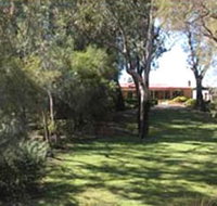 Ravenswood Retreat - Dalby Accommodation