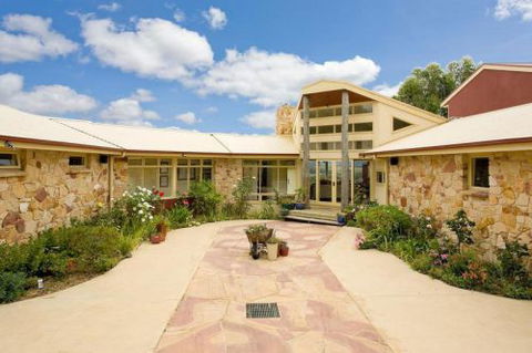 Otway Getaways - Dalby Accommodation 8