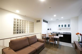 Crossley Hotel Melbourne - Dalby Accommodation 9