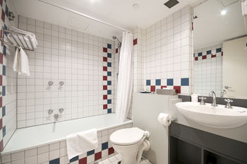Crossley Hotel Melbourne - Dalby Accommodation 22
