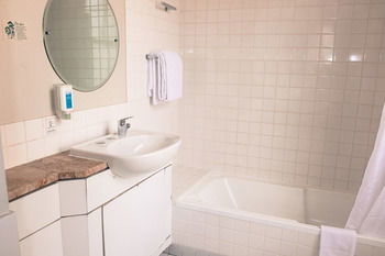 Capitol Square Hotel Sydney - Dalby Accommodation 28