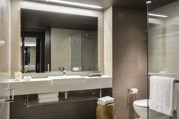 PARKROYAL Darling Harbour, Sydney - Dalby Accommodation 53