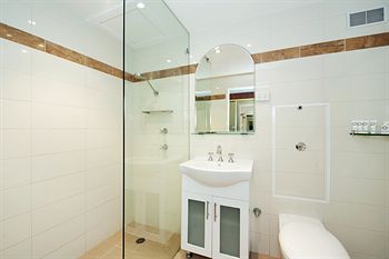Newcastle East NSW Dalby Accommodation