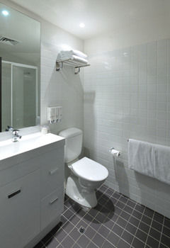 Metro Apartments On Bank Place - Dalby Accommodation 15