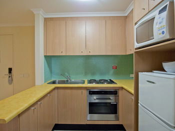 Oaks Waterfront Resort - The Entrance - Dalby Accommodation 21