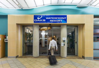 Oaks Waterfront Resort - The Entrance - Dalby Accommodation 33