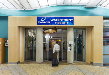 Oaks Waterfront Resort - The Entrance - Dalby Accommodation 50