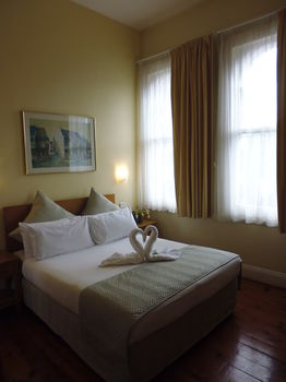 Claremont Guest House - Dalby Accommodation 1