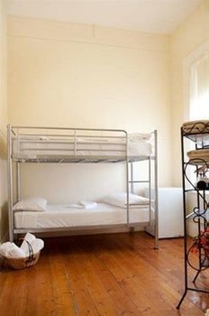 Claremont Guest House - Dalby Accommodation 49