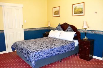 Toorak Manor - Dalby Accommodation 17