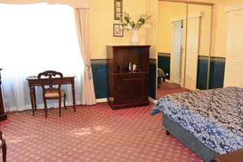 Toorak Manor - Dalby Accommodation 18