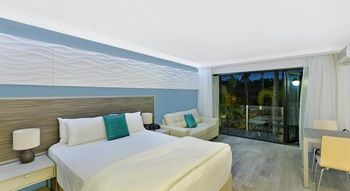 Terrigal Pacific Coastal Retreat - Dalby Accommodation 15