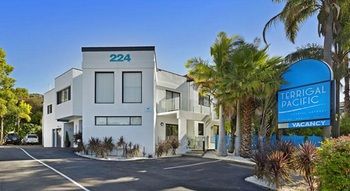 Terrigal Pacific Coastal Retreat - Dalby Accommodation 18
