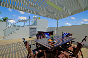 Pumicestone Blue - Dalby Accommodation 14