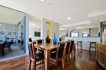 Pumicestone Blue - Dalby Accommodation 29