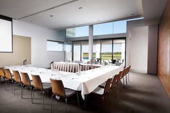 Pullman Magenta Shores Resort - Dalby Accommodation 2
