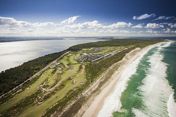 Pullman Magenta Shores Resort - Dalby Accommodation 10