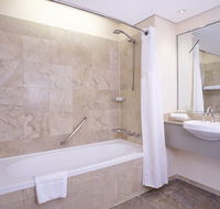 Holiday Inn Potts Point Sydney - Dalby Accommodation